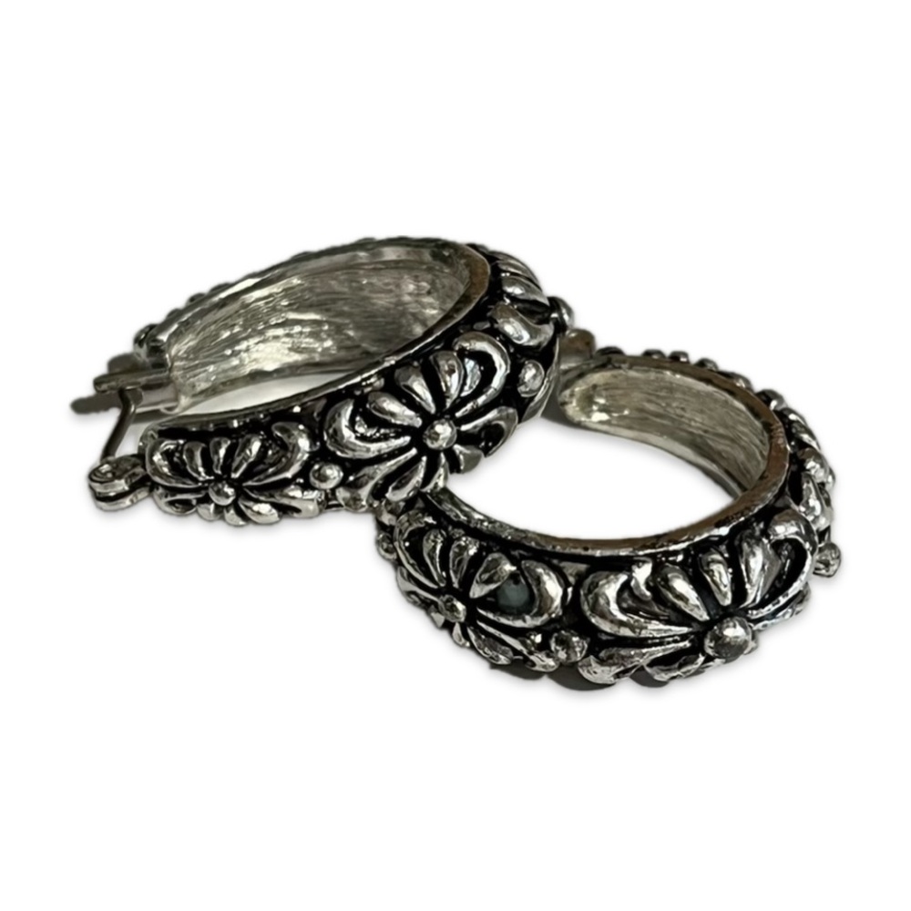 Vintage Avon earrings